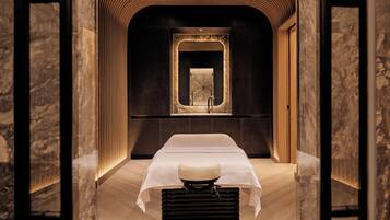 Sauna, 6 salas de tratamiento y masajes