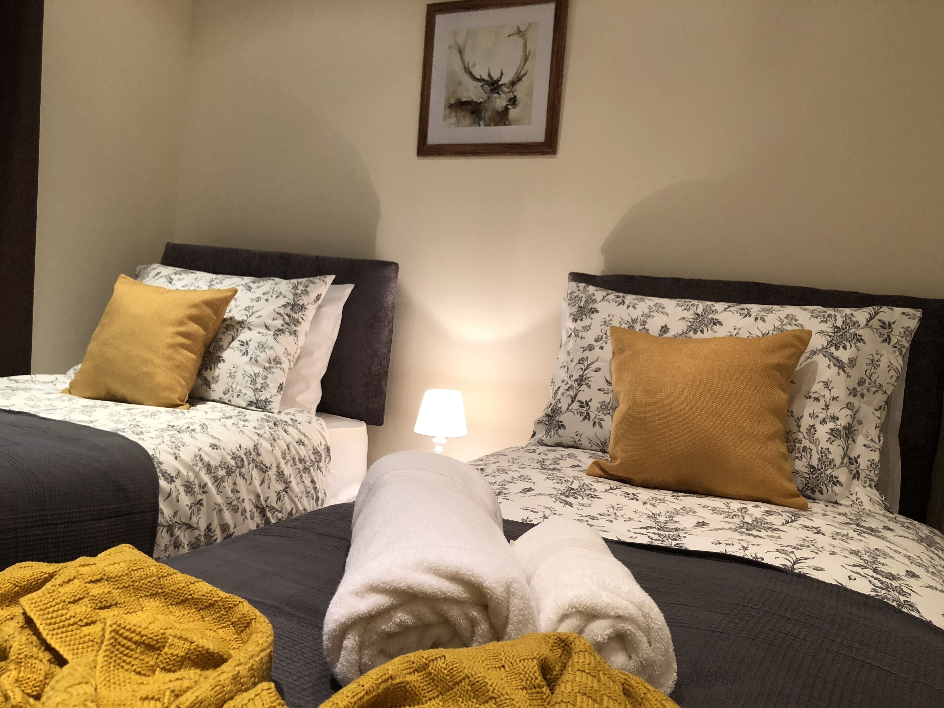 Apartment, 2 Schlafzimmer | 2 Schlafzimmer, schallisolierte Zimmer, Bügeleisen/Bügelbrett