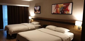 Rollaway beds, free WiFi