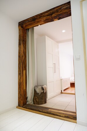 City Apartment, 2 Bedrooms (Nr. 16) | Living area | Flat-screen TV