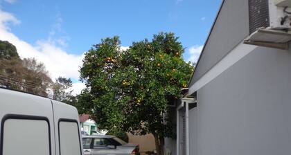 CURITIBA-HOUSE WITH GARAGE, IN GATE CONDOMINIUM.