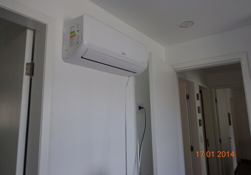 CURITIBA-HOUSE WITH GARAGE, IN GATE CONDOMINIUM.