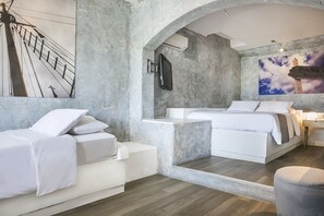 In-room safe, free WiFi, bed sheets, wheelchair access - Ilio Maris Hotel (Mykonos)