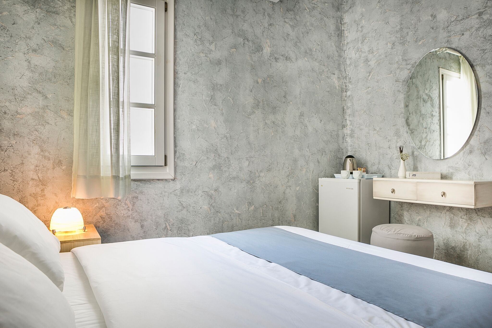 standard single room | in-room safe, free wifi, bed sheets, wheelchair access