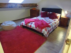 3 chambres, draps fournis