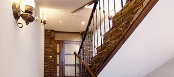 Winter ski chalet for upto 6 people - Pirin Adventures