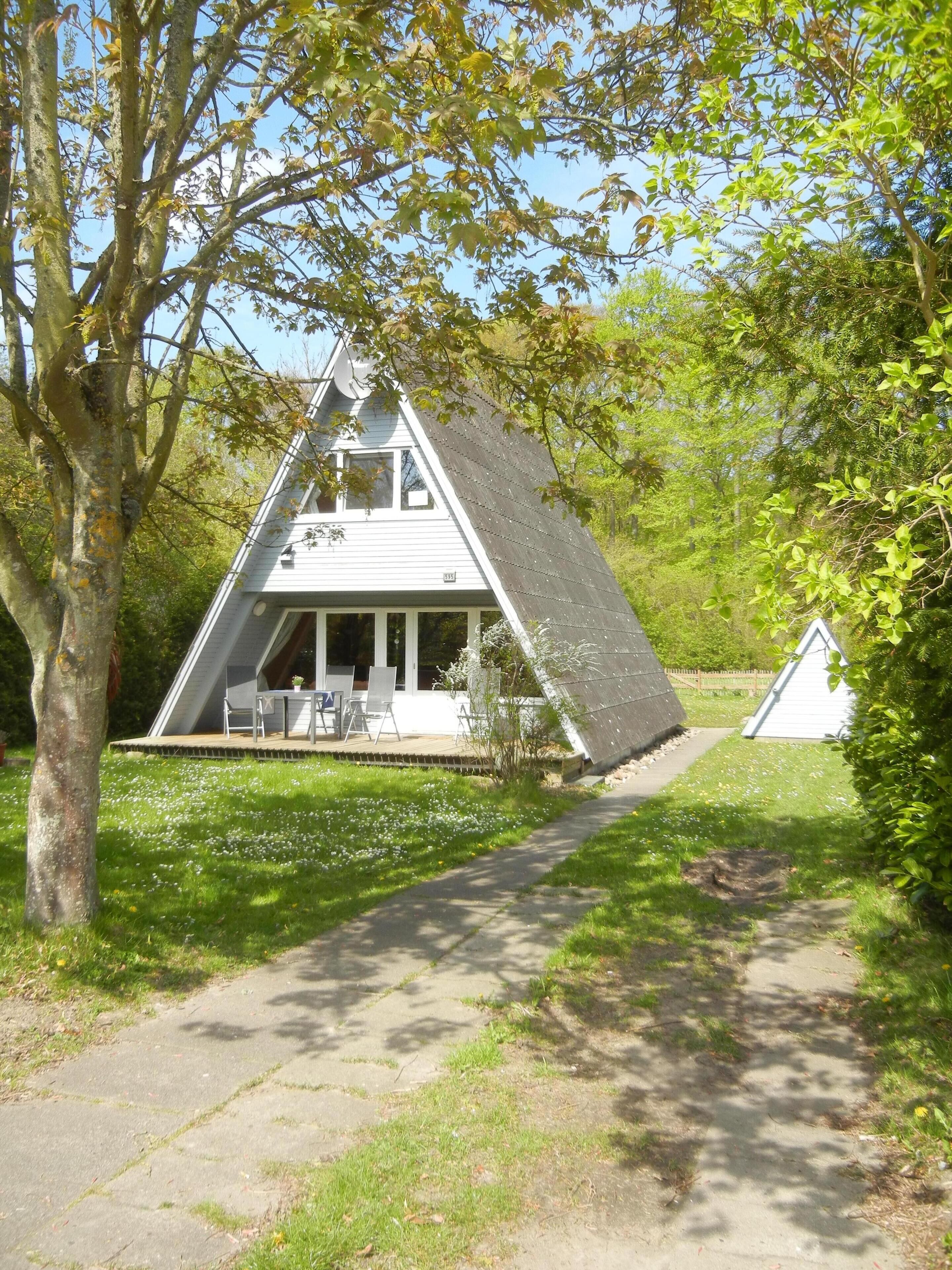 Komfortables Ferienhaus / Ruhige Lage am Erholungswald mit Parkmöglichkeit