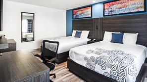 基本單人房, 2 張加大雙人床, 非吸煙房 | 書桌、熨斗/熨衣板、免費無線上網、床單