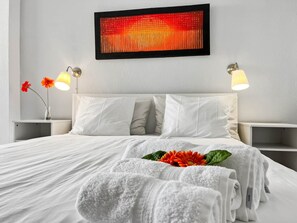 1 chambre, fer et planche à repasser, accès Internet, draps fournis
