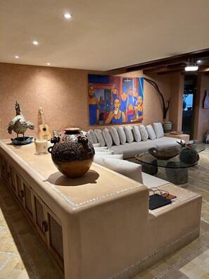 Interior - La Casa Que Ve al Mar te da la bienvenida en 2026! (Zihuatanejo)