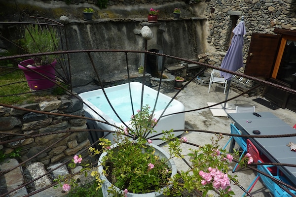 Bain à remous extérieur