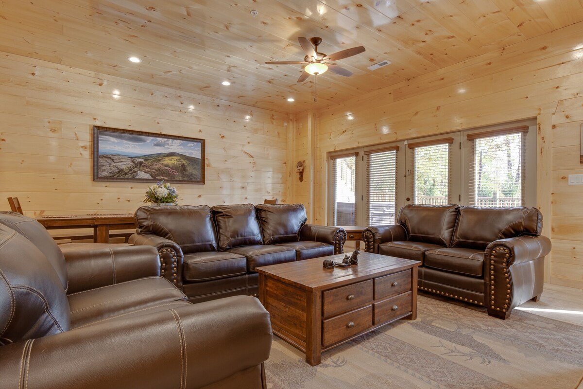 Photo 59 of Smoky Mountain Splash | Groups Welcome, Pool, Hot Tub+ Game Room