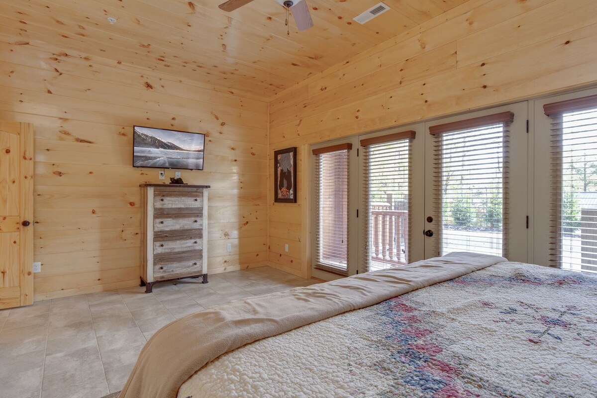Photo 71 of Smoky Mountain Splash | Groups Welcome, Pool, Hot Tub+ Game Room