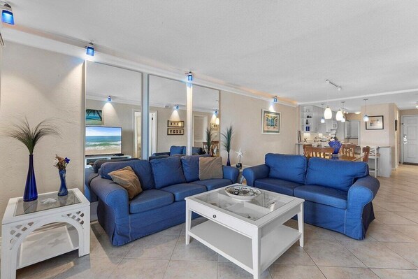 Unclassified image, 1 of 60, button - 513 - Spectacular Penthouse Level Condo (New Smyrna Beach)