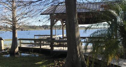 Sunrise to Sunset on private 900 sq ft dock with BBQ!