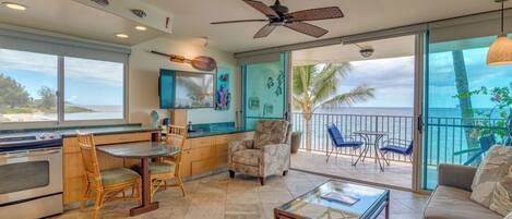 Televisión, reproductor de DVD, libros y servicios de streaming