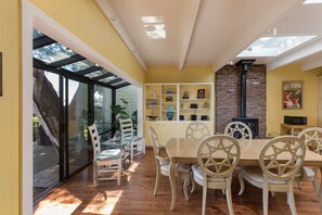 Dining - Harborview deck, 3 bed, 4 bath,  steps to Seabright Beach in Santa Cruz (Santa Cruz)