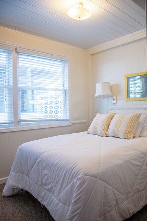 6 chambres, fer et planche à repasser, Wi-Fi gratuit, draps fournis