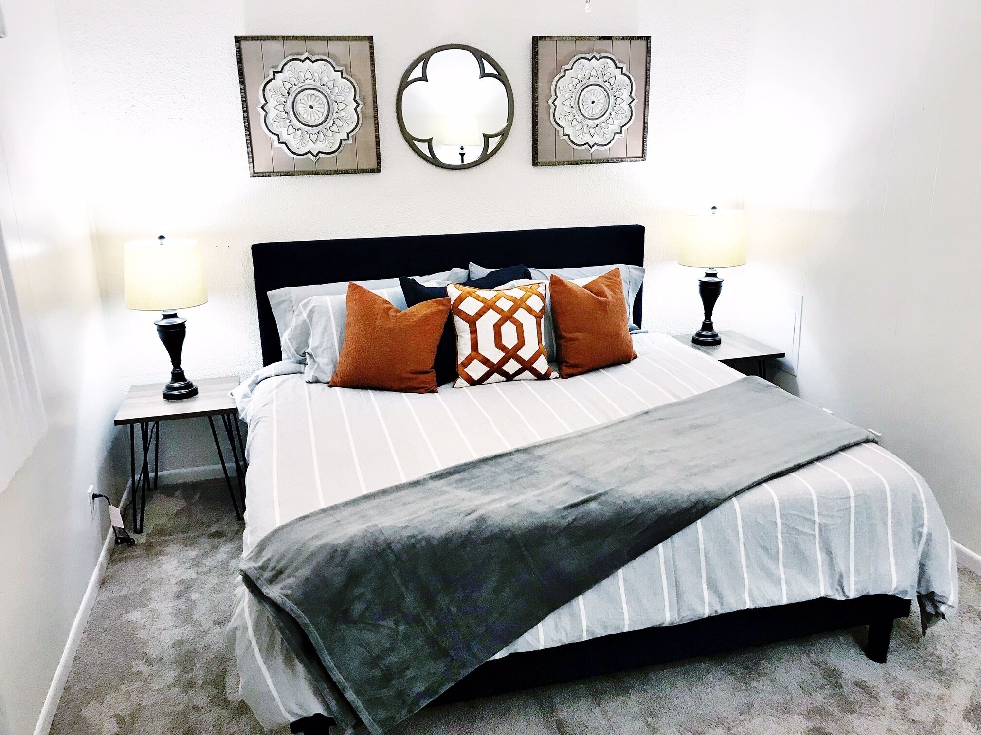 2 室のベッドルーム、アイロン / アイロン台、WiFi、ベッドシーツ