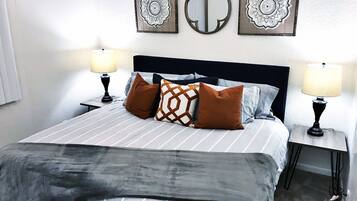 2 bedrooms, iron/ironing board, WiFi, bed sheets