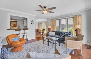 TV, DVD player, ping pong, printers - Racquet Club Villa 28 by Wild Dunes, in Resort Core (Isle of Palms)