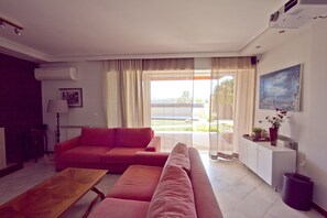 TV LED 42 pollici con canali digitali, TV, Netflix