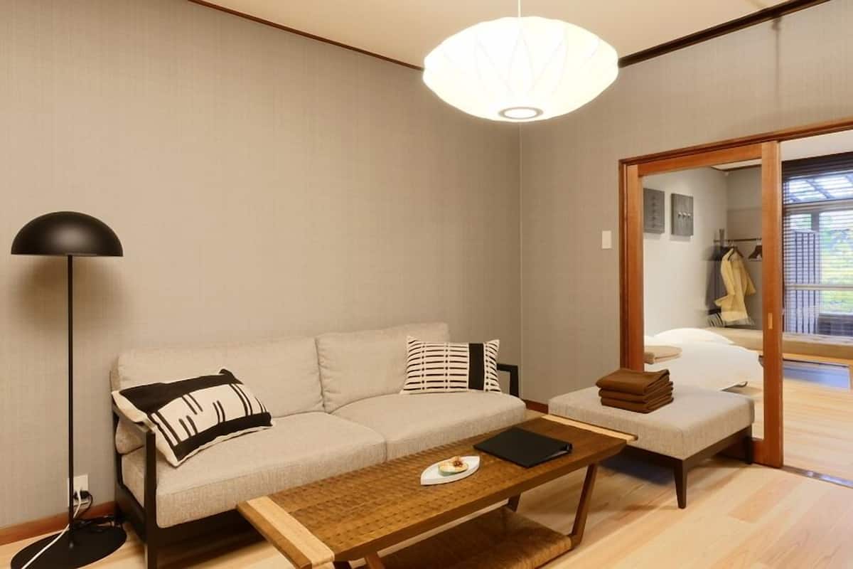 1 bedroom, minibar (some free items), in-room safe