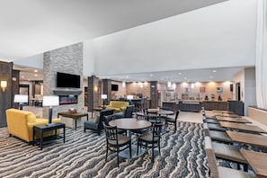 Café da manhã com buffet grátis todos os dias