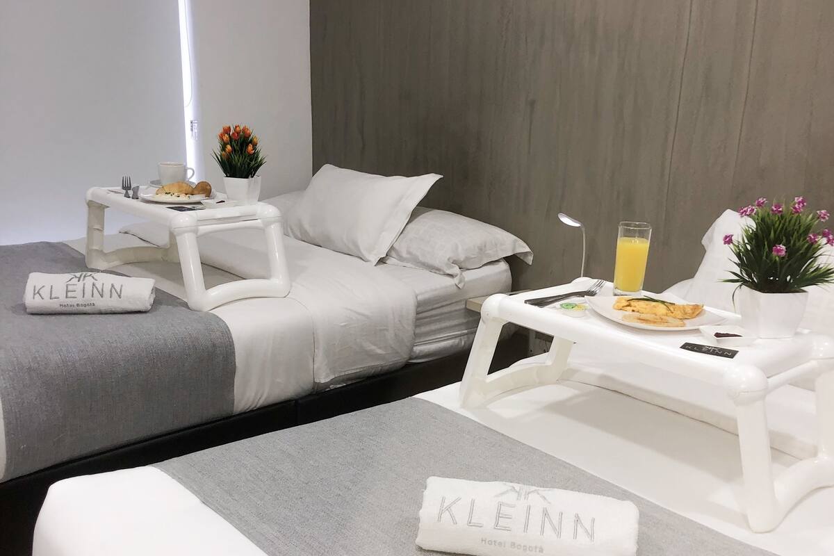Standard Triple Room, Multiple Beds, Non Smoking | Egyptian cotton sheets, premium bedding, down duvets, pillow-top beds
