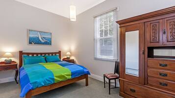 2 Schlafzimmer, Bügeleisen/Bügelbrett, kostenloses WLAN, Bettwäsche