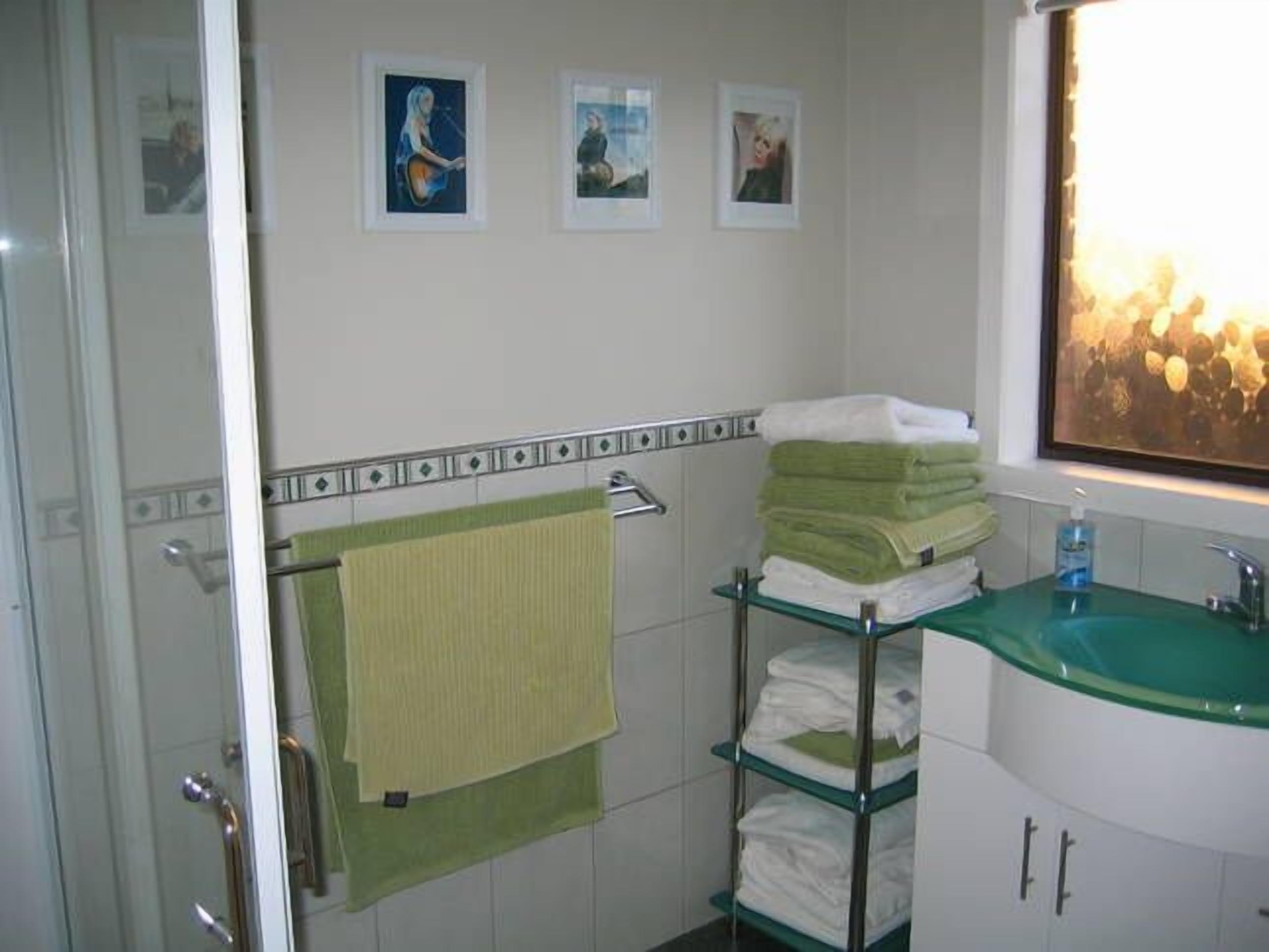 High On Penguin - located at Penguin — image 13