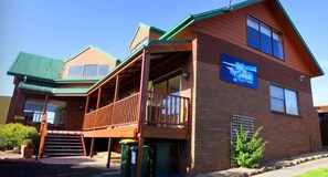 Exterior - High On Penguin - located at Penguin (Penguin)
