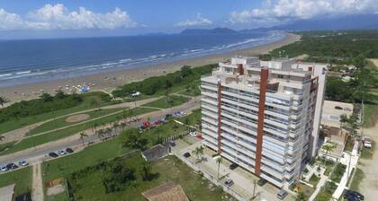 Pé na Areia, Indaiá Beach - Bertioga