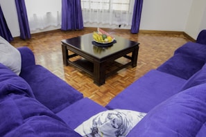 TV - Homestay located 5km from Nairobi city centre (Kilimani)