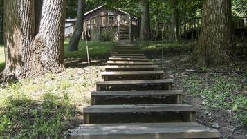 Enceinte de lâhĂ©bergement