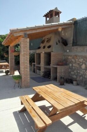 Outdoor dining - CR El Charquillo Lina for 4 people (Alcaraz)