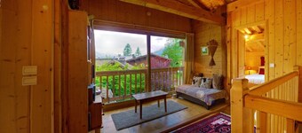 Beautiful chalet in Chamonix in a quiet, garden full south, beautiful view.