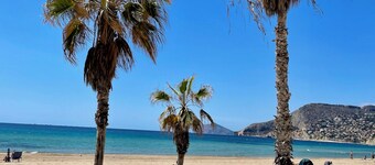 Fantástica posición, excelentes vistas, wifi, aire acondicionado / calefacción, televisión por cable, lavadora,