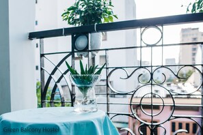 Cactus Room | Balcony