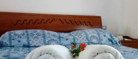 1 bedroom, desk, soundproofing, iron/ironing board