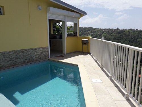 Quiet and warm apartment with private pool.