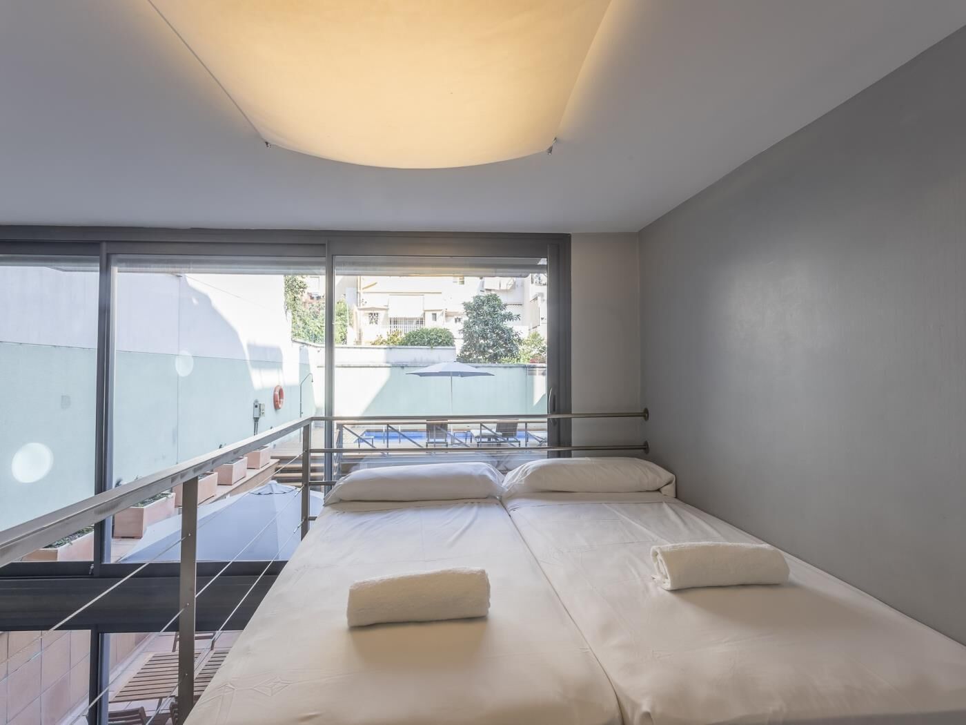 3 slaapkamers, een kluis op de kamer, een strijkplank/strijkijzer