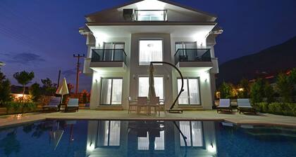 Villa de luxe de 3 chambres Ă coucher Ă ovacik oludeniz Ă louer
