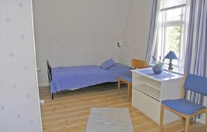 2 bedrooms