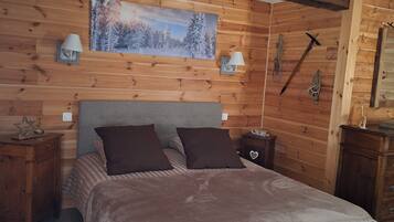 2 chambres, fer et planche Ă repasser, Wi-Fi, draps fournis