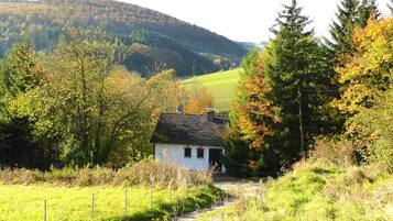 Enceinte de lâhĂ©bergement