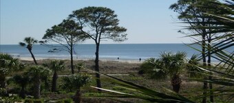 SUPER NICE! New King Bed! Great Ocean View!1 BD ~ 1 BA, 2 Bikes! #136