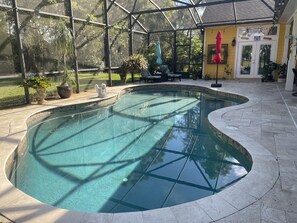 A heated pool - Paradise in a country setting. 2 BDRM 1100 SQ FT apartment. 1 King ,1 Queen (Lake Mary)
