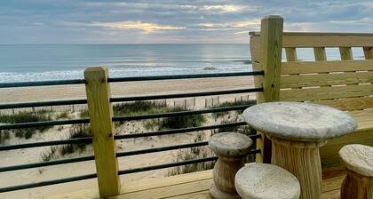 Oceanfront Oasis w / porealtaalla. 20% alennus jäljellä olevista elokuun päivistä