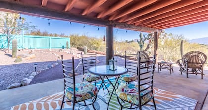 "CASITA NARANJA" GUEST HOUSE NESTLED IN LUSH DESERT OF NE TUCSON FOOTHILLS